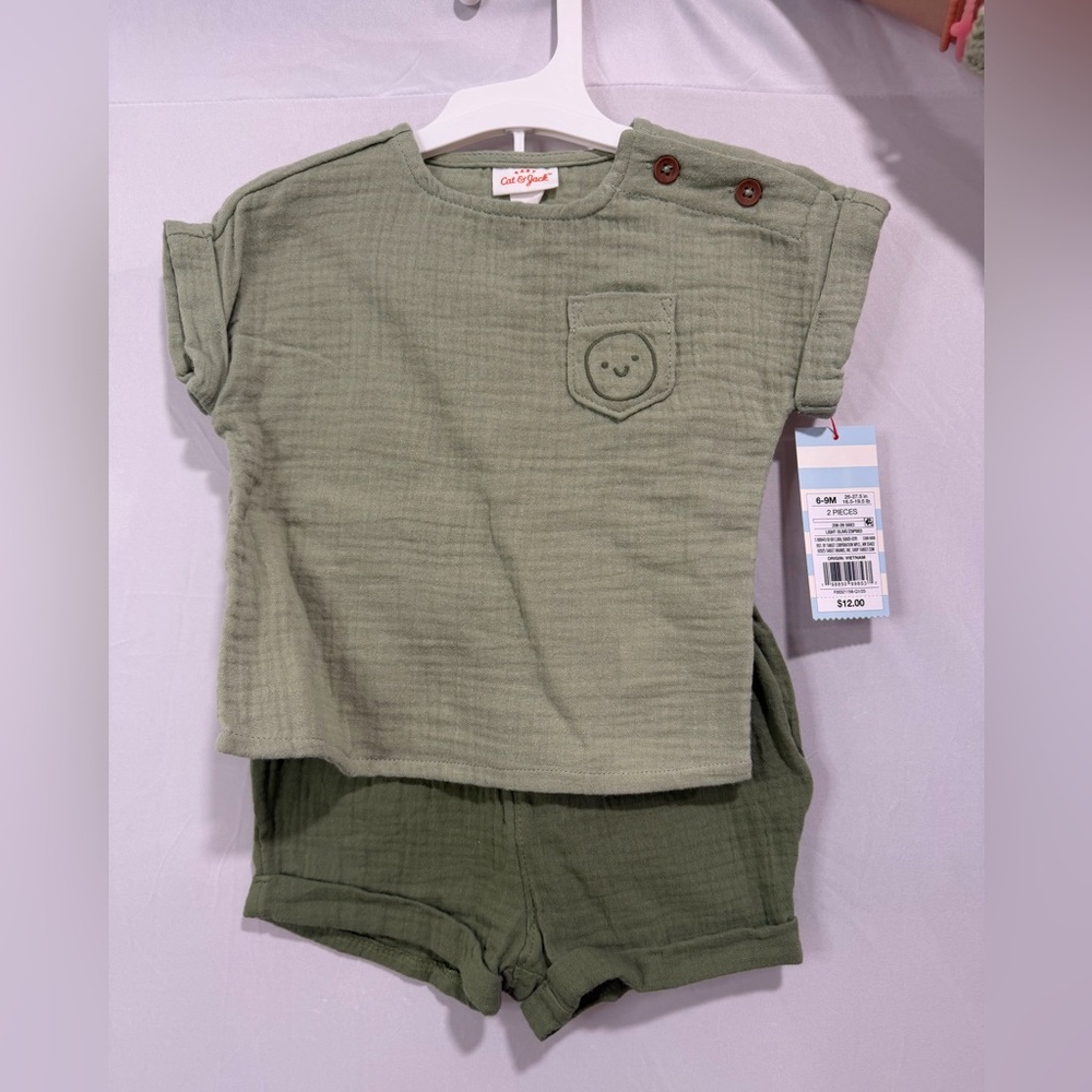 Cat & Jack Green Kids Matching Set